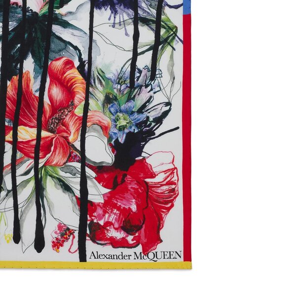 Alexander McQueen Exploded Flora Silk Scarf - Picture 3 of 8
